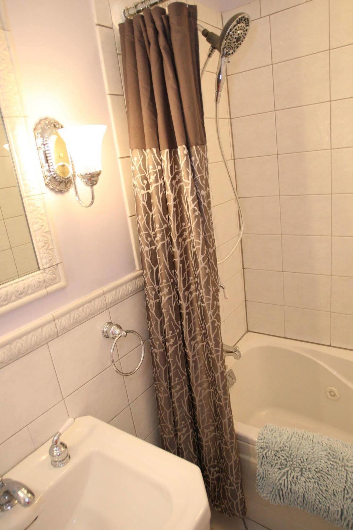 Christmas House Bed & Breakfast Racine Ngoại thất bức ảnh