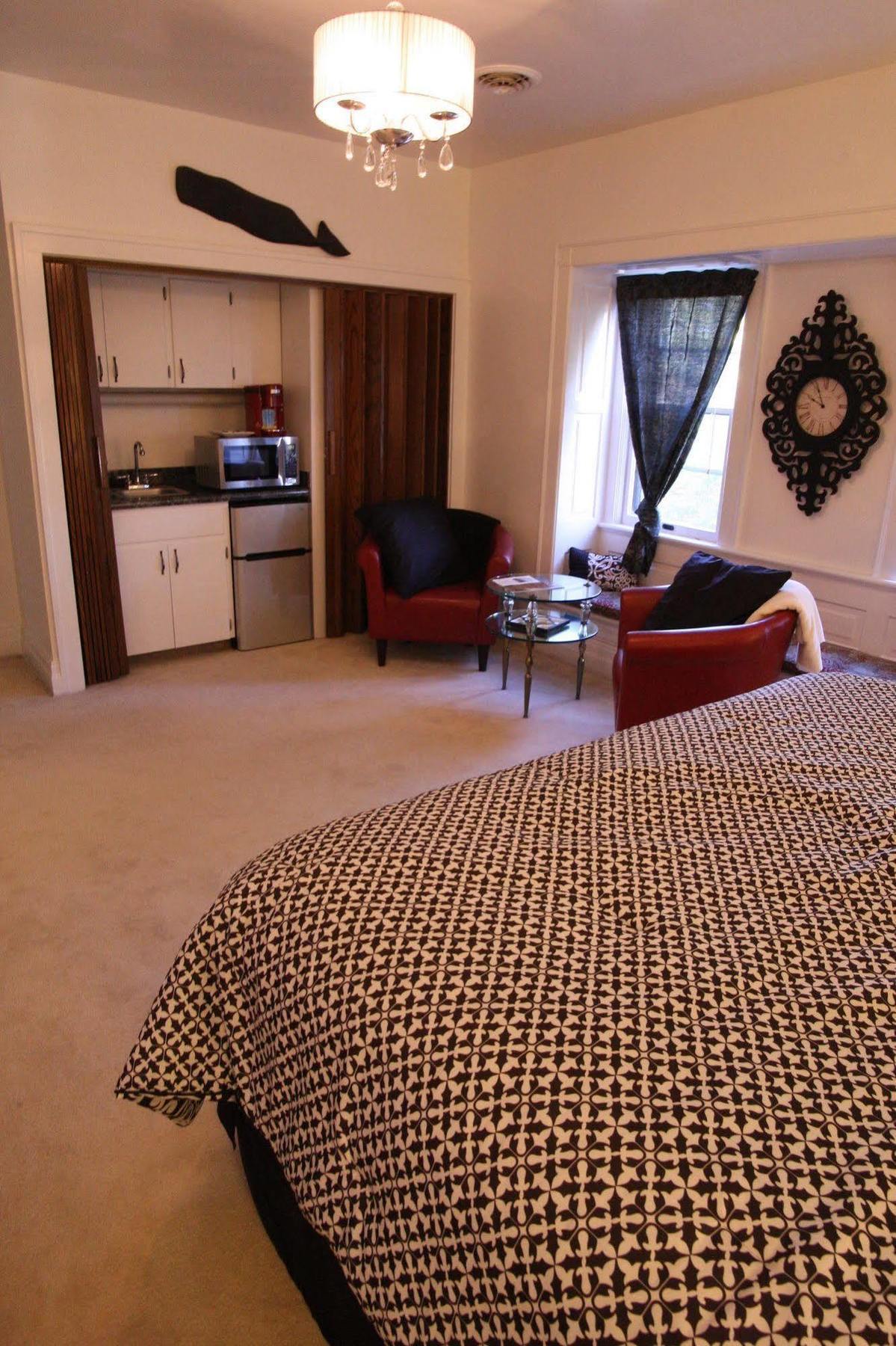 Christmas House Bed & Breakfast Racine Ngoại thất bức ảnh